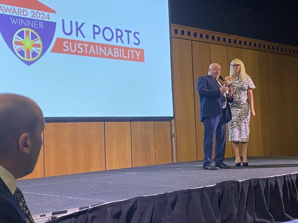 Achilles est nommé consultant de l’année aux UK Ports Sustainability Awards (prix de la durabilité des ports britanniques)